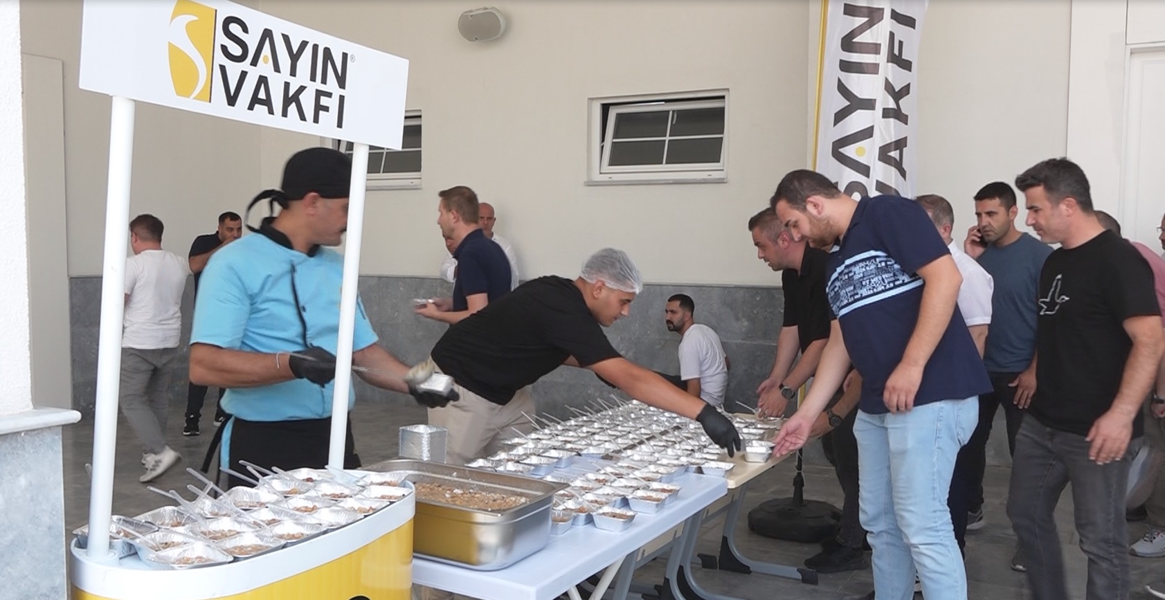 Paylaşmanın, birlik ve beraberliğin sembolü olan Aşure Günü, Sayın Vakfı’nın