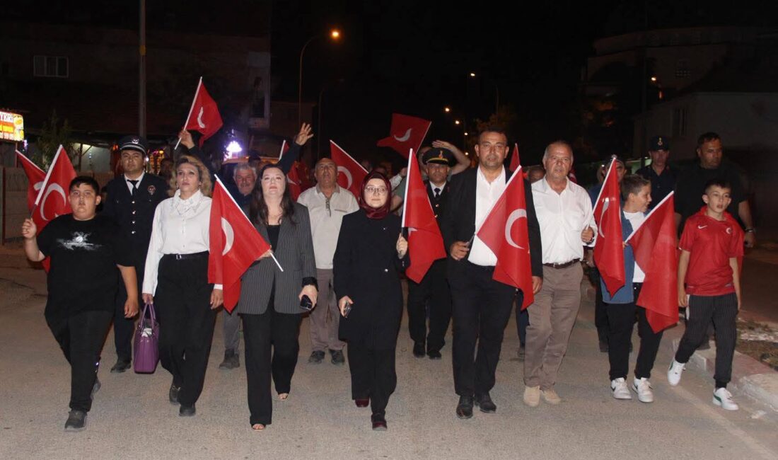 
15 Temmuz Demokrasi ve Milli Birlik Günü dolayısıyla Evciler ilçesinde