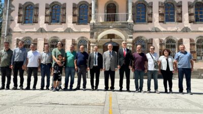 
Afyon Kocatepe Üniversitesi (AKÜ) Sinanpaşa Meslek Yüksekokulunda (MYO) devir teslim