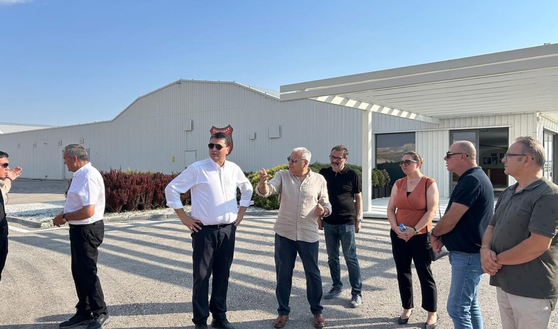 Demokrat Parti Genel Başkanı Gültekin Uysal, Eskişehir’in Sivrihisar ilçesinde yer