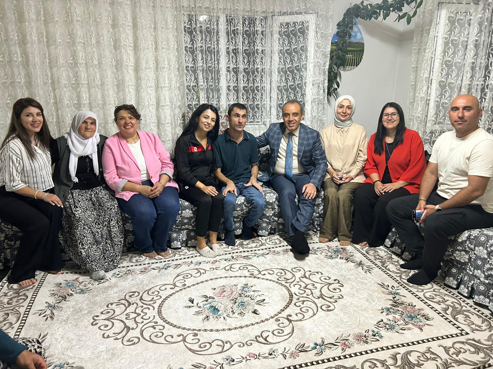 Afyonkarahisar’da yaşayan özel birey Fatih’in hayatında umut dolu bir sayfa