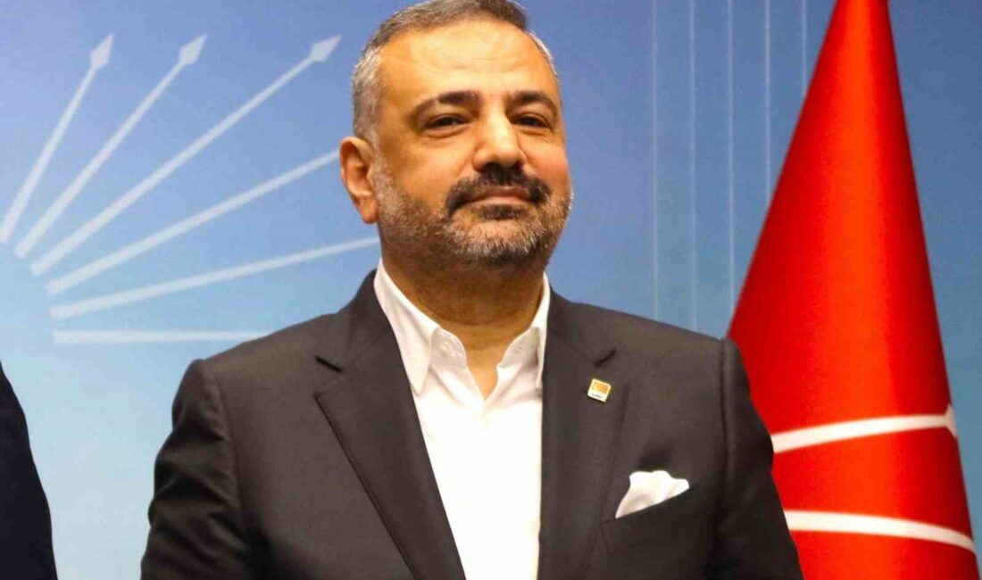 İzmir Büyükşehir Belediyesine yönelik yolsuzluk soruşturması kapsamında tutuklanan CHP İzmir