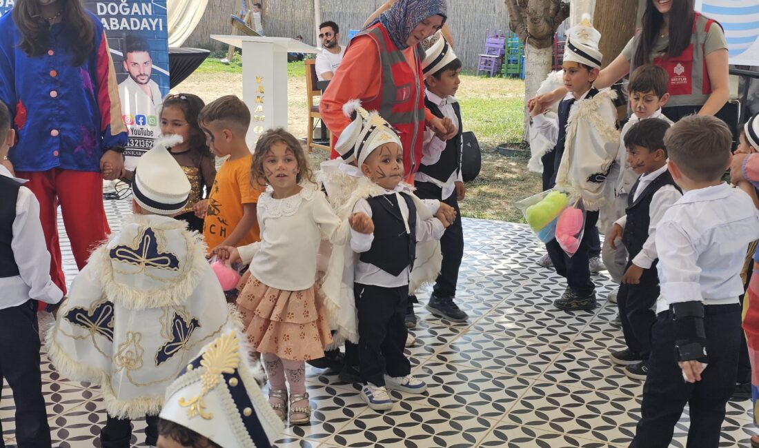 25 çocuk erkekliğe ilk adımını attı Kütahya Vakıflar Bölge Müdürlüğü
