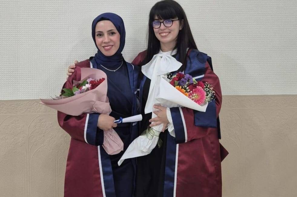 AFSÜ Sağlık Bilimleri Fakültesi (SBF) Hemşirelik Bölümü öğrencilerinden Yasemen Yalçınkaya