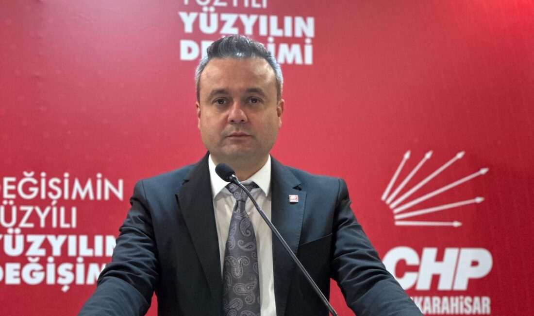 Cumhuriyet Halk Partisi Afyonkarahisar İl Başkanı Faruk Duha Erhan, iktidara
