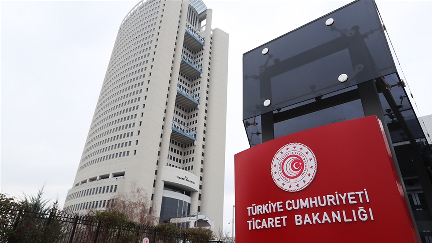 Ticaret Bakanlığı, yeni özel tüketim vergisi (ÖTV) oranlarının ardından otomobil