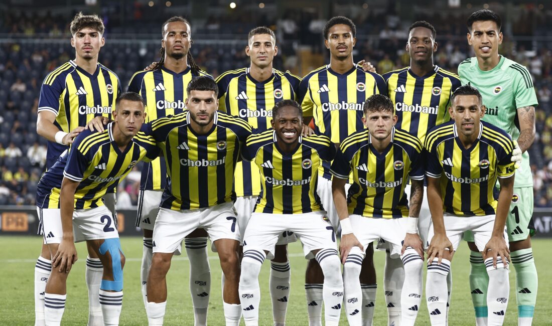Fenerbahçe yeni sezon öncesi son hazırlık maçında evinde karşılaştığı Lazio'yu,