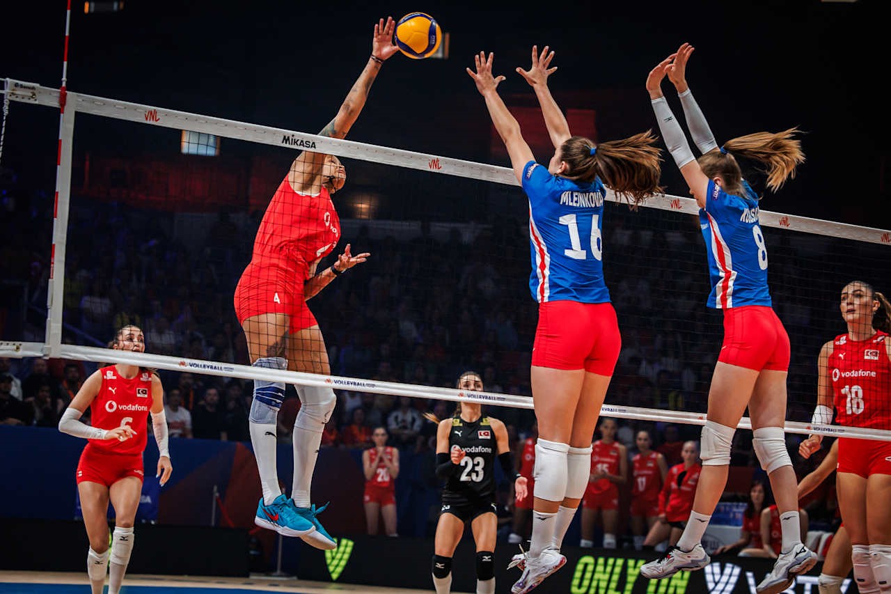
A Milli Kadın Voleybol Takımı, 2025 FIVB Voleybol Milletler Ligi'nin
