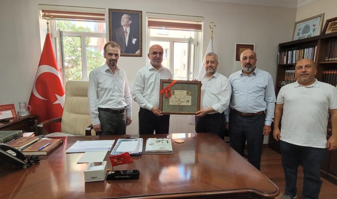 Kütahya Dini İhtisas Merkezi’nden ziyaret Diyanet İşleri Başkanlığı Kütahya Dini İhtisas Merkezi Müdürü Ömer Osman
