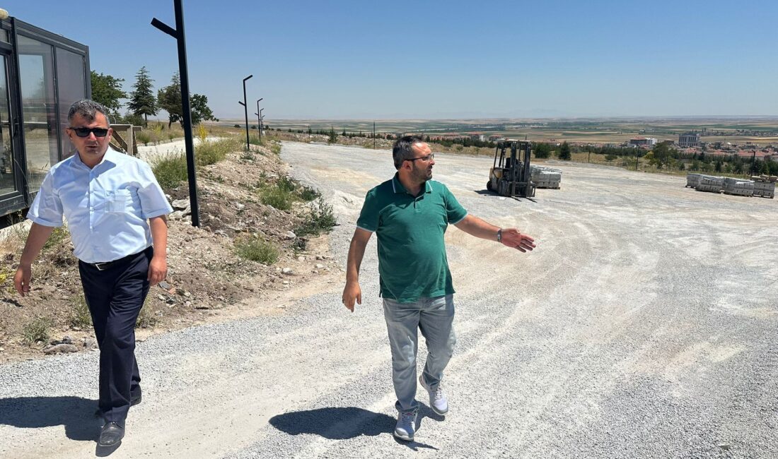 “Millet Bahçesi Emirdağ’ın yeni yüzü oldu” Emirdağ Belediye Başkanı Serkan Koyuncu, Recep Tayyip Erdoğan Millet Bahçesi’ndeki