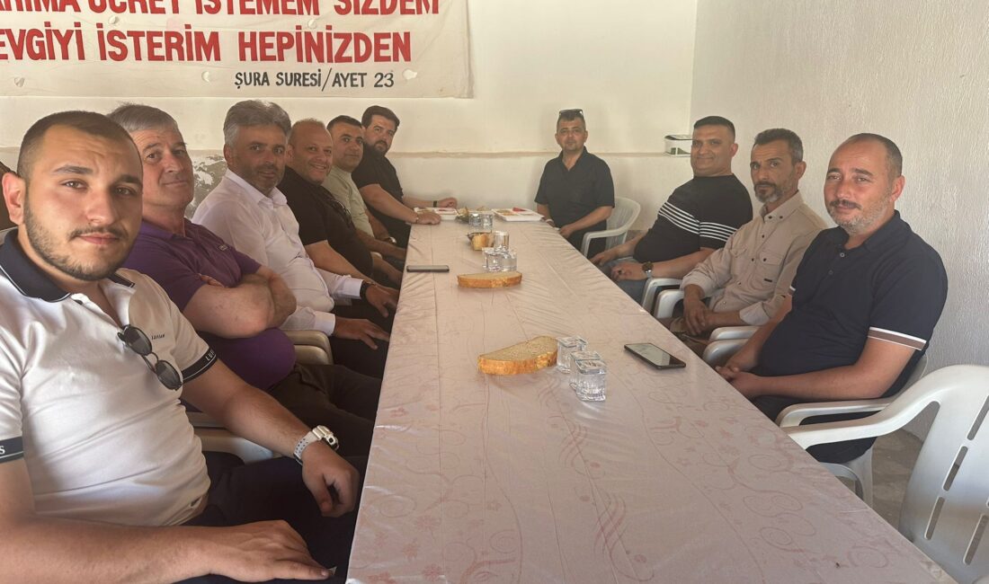 Emirdağ Belediye Başkanı Serkan Koyuncu, Karacalar Köyü'nde Hak Halili Türbesini