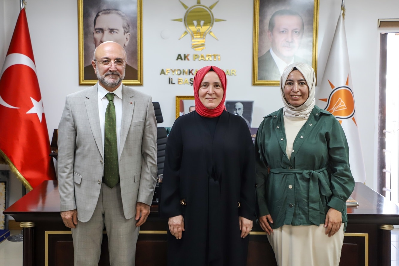 AK Parti Genel Merkez Kadın Kolları İl Koordinatörü Şadıman Şeker,