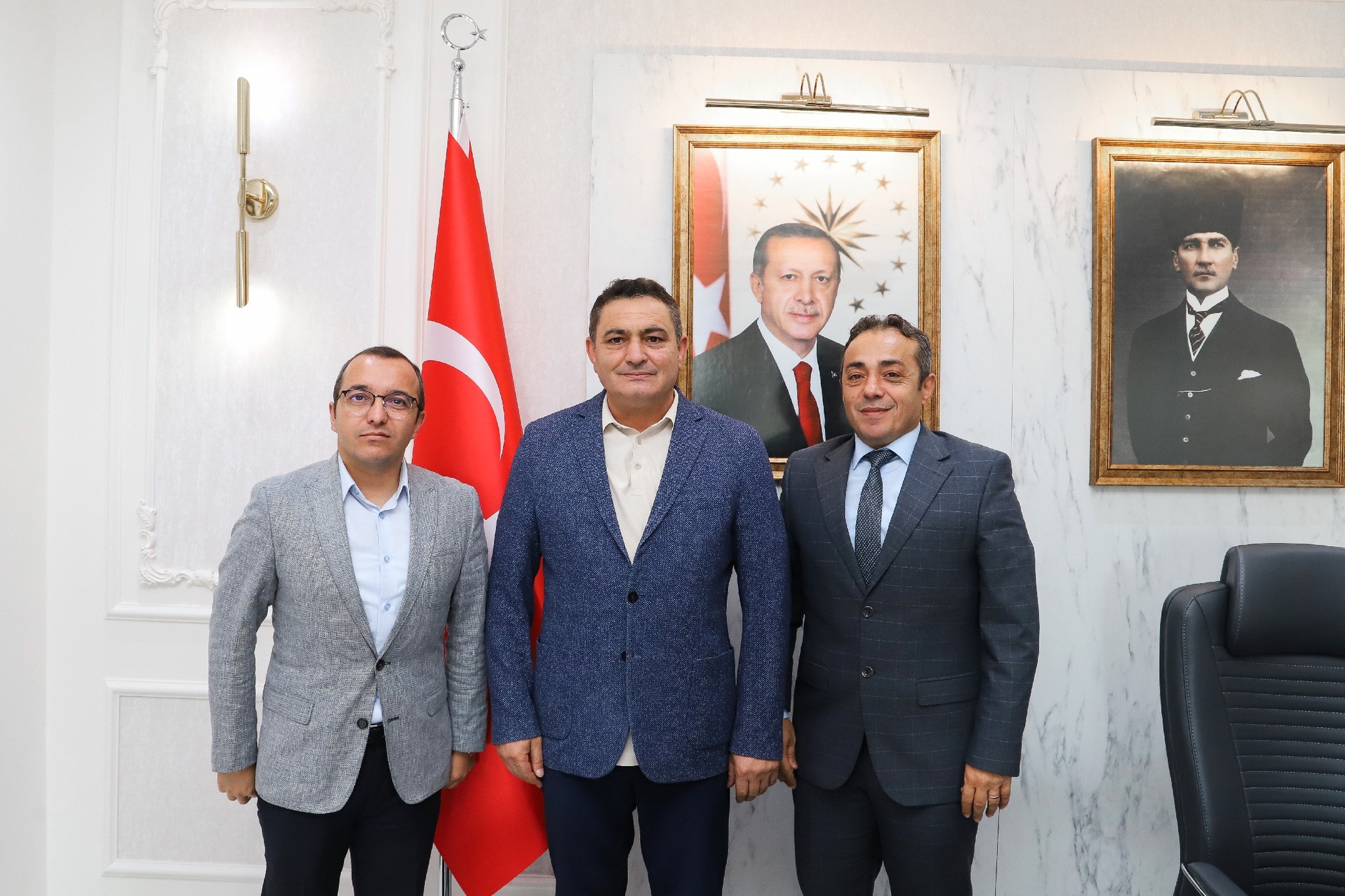 Çobanlar Belediye Başkanı Ali Altuntaş, ilçede eğitim, öğretim, sportif ve