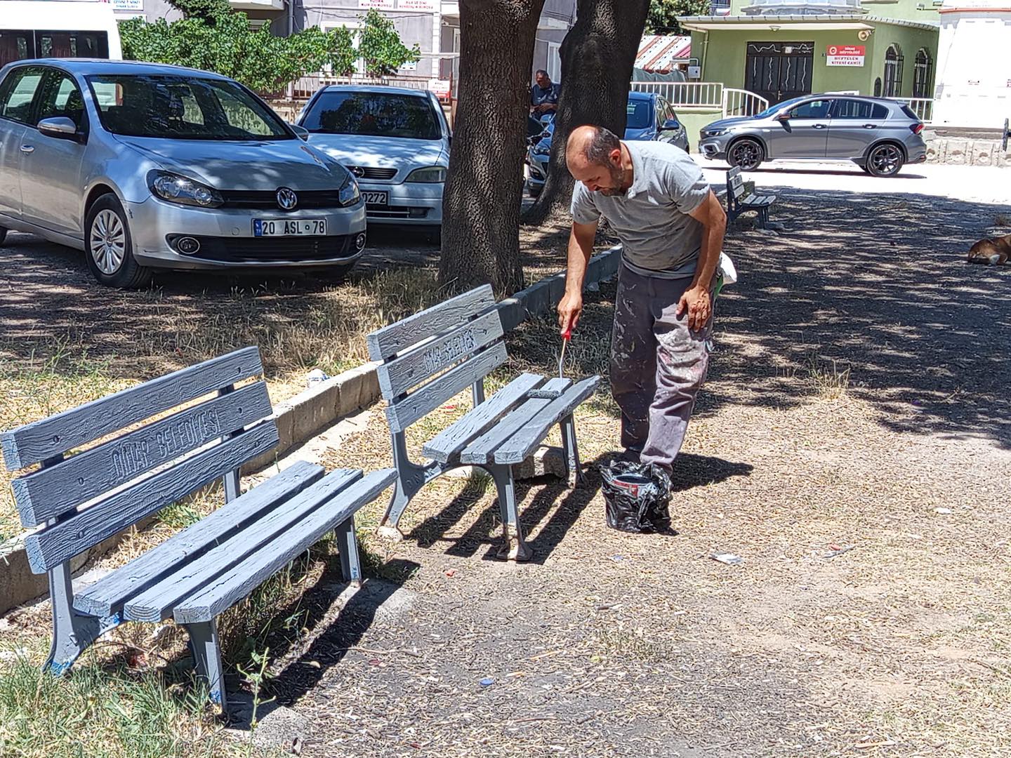 
Dinar Belediye Başkanı Veysel Topçu’nun talimatlarıyla ilçe genelindeki tüm çocuk