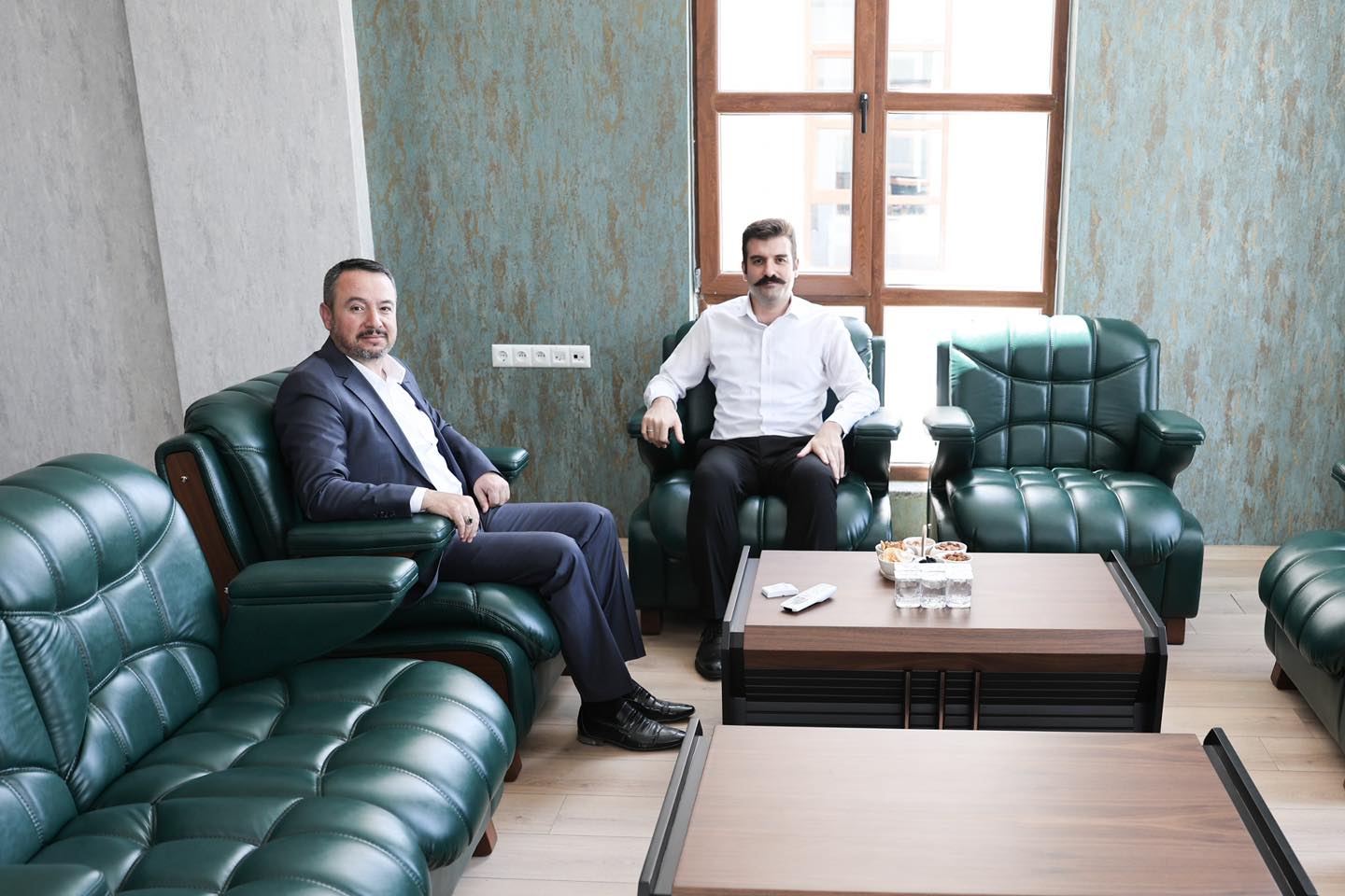 İlçedeki görevine kısa süre önce başlayan Sandıklı Kaymakamı Selçuk Yosunkaya,