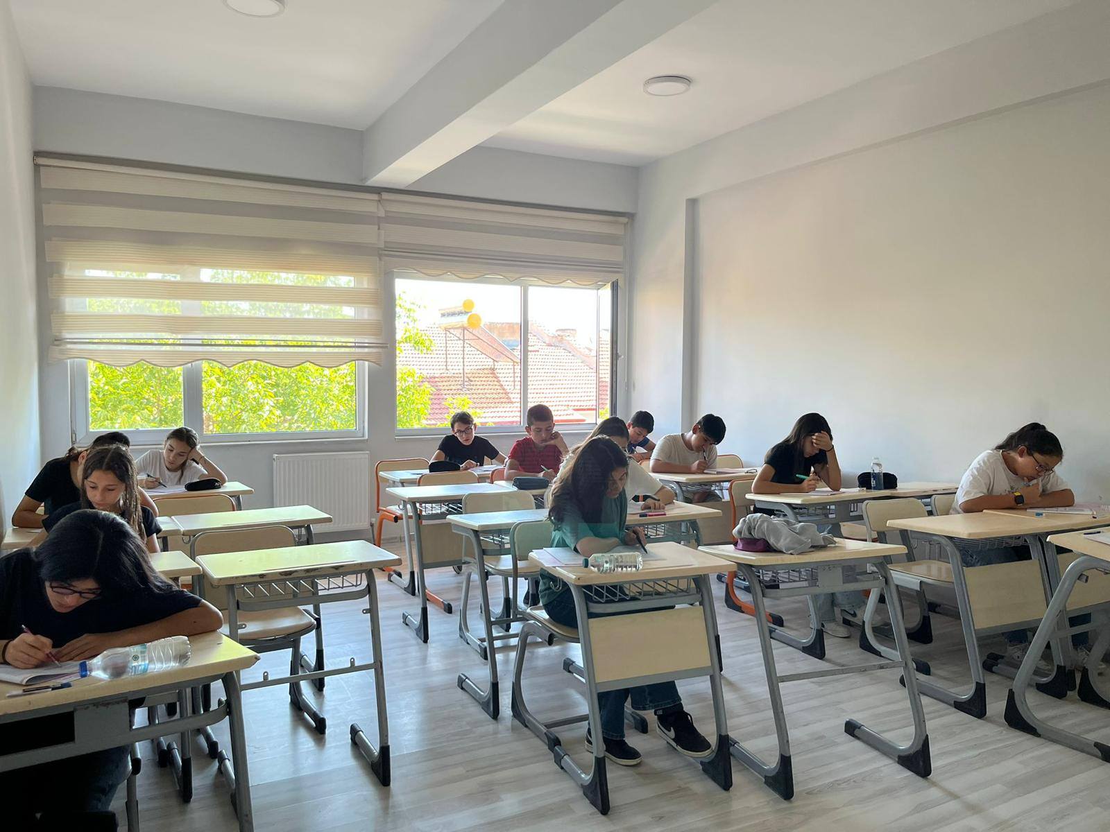 Emirdağ Belediyesi tarafından ücretsiz olarak düzenlenecek LGS hazırlık kursları öncesinde,