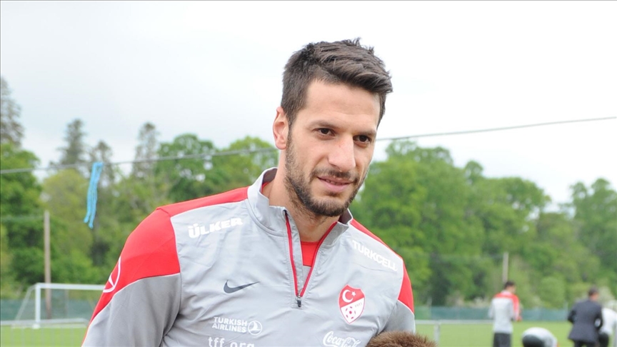 A Milli Futbol Takımı'nda yardımcı antrenörlük görevine Hakan Balta getirildi.