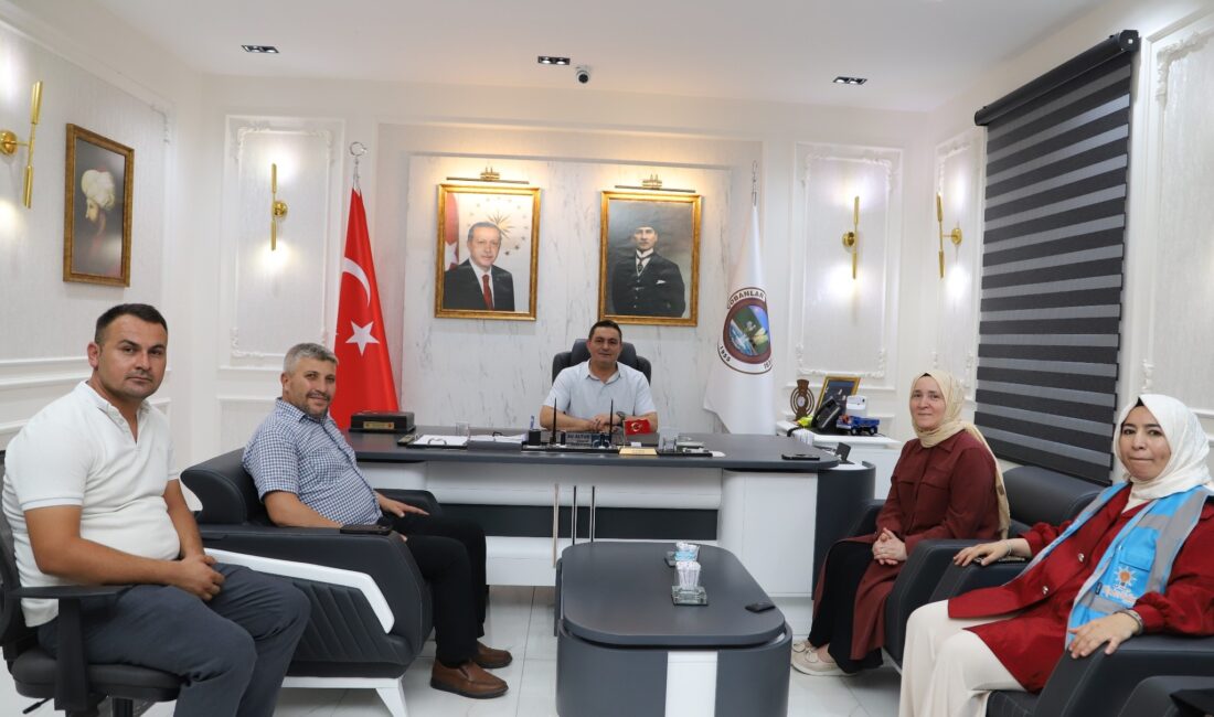 Çobanlar Belediye Başkanı Ali Altuntaş, AK Parti Genel Merkez Kadın
