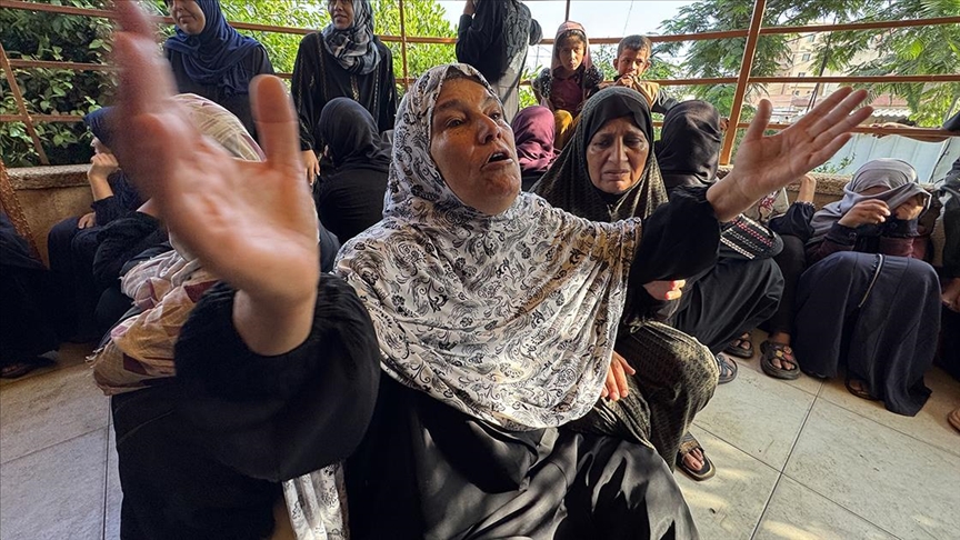 İsrail ordusunun sabah saatlerinden bu yana Gazze Şeridi'ne yönelik saldırılarında
