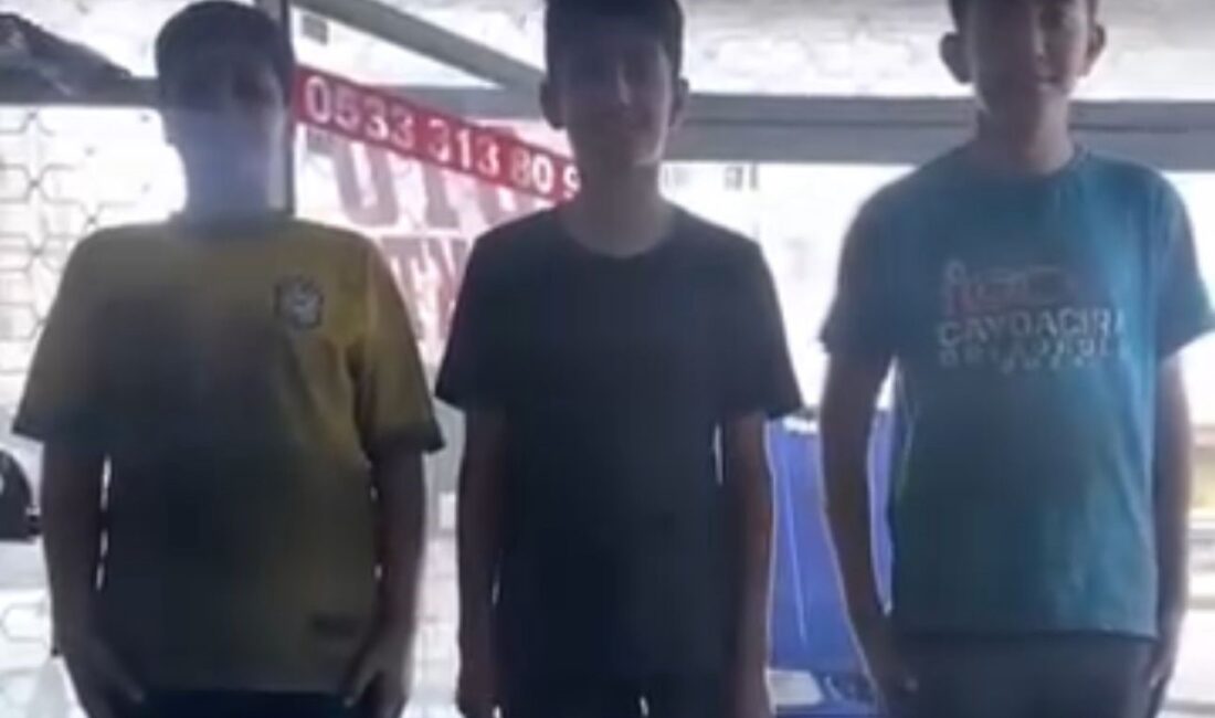 Elazığ'da bir sanayi sitesinde, mesleğe yeni başlayan üç çırak için