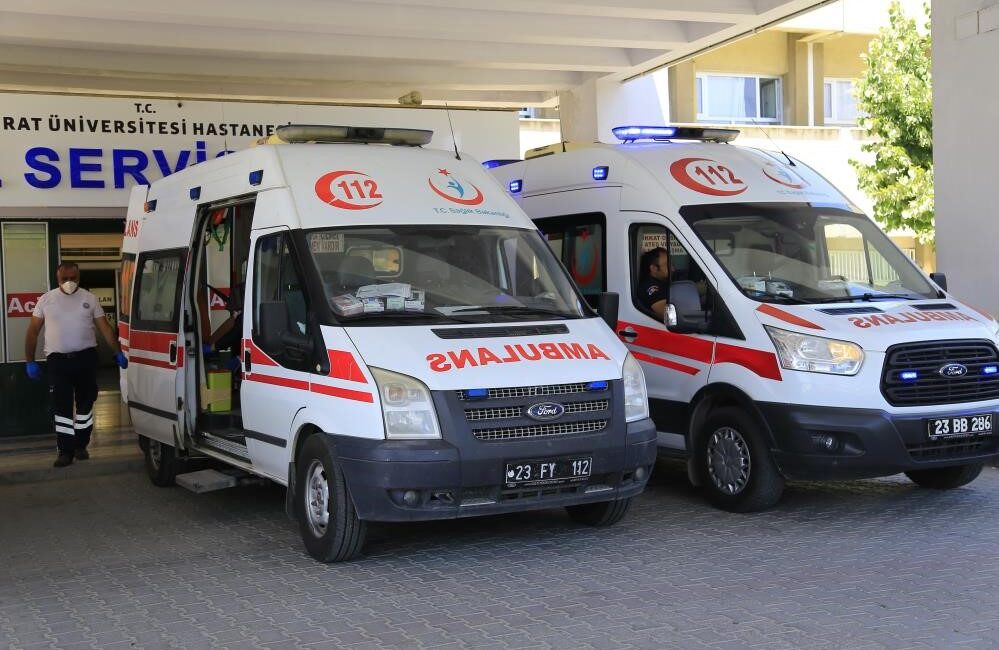 Elazığ'da serinlemek için göle giren kadın, hayatını kaybetti.