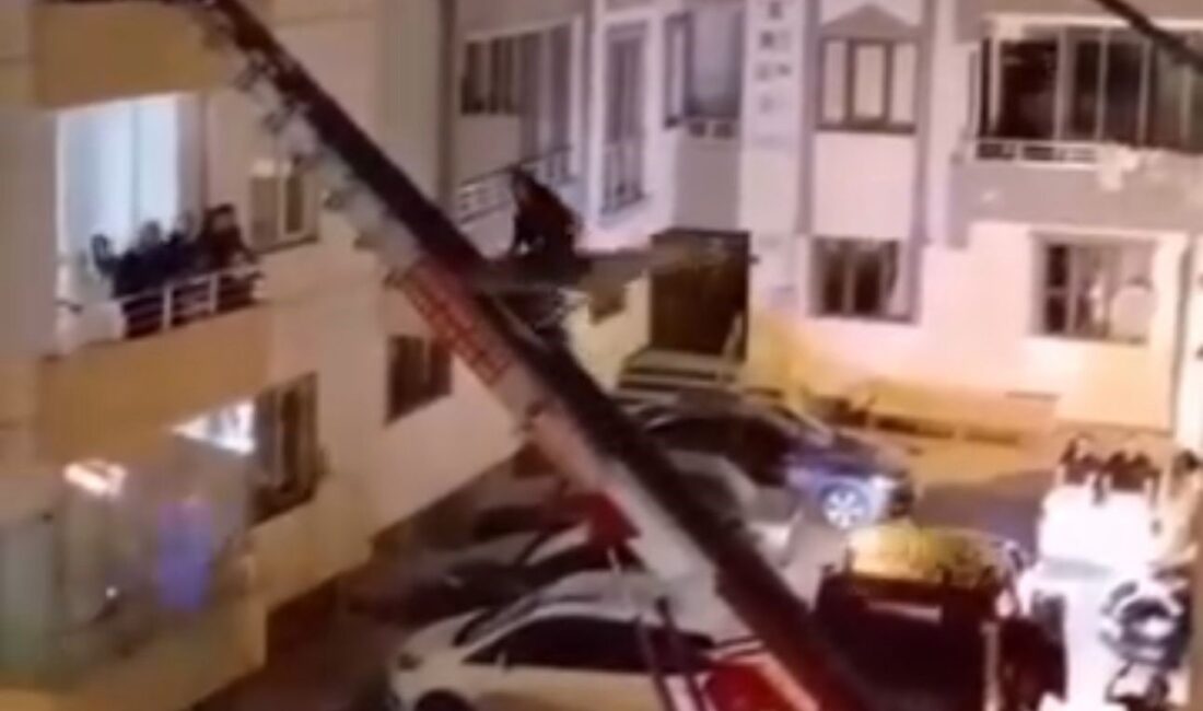 Elazığ'da, düğün sonrası gerçekleştirilen geleneksel bir şakalaşmadan kaçmaya çalışan damat,