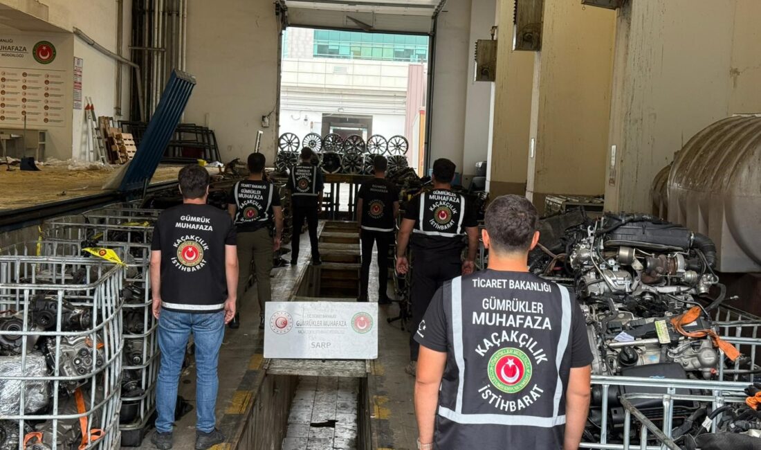 Artvin'deki Sarp Sınır Kapısı'nda Gümrük Muhafaza ekipleri tarafından düzenlenen operasyonda,