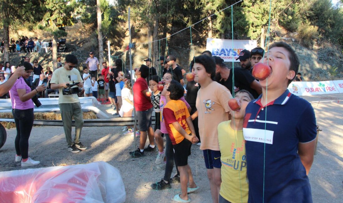 Antalya’nın Kumluca ilçesinde bu yıl 3'üncüsü düzenlenen Uluslararası Baysıfest, halk