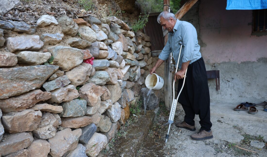 Adana'da yaşayan 63 yaşındaki Salih Yaşar Aybar, 18 yaşında kaybettiği