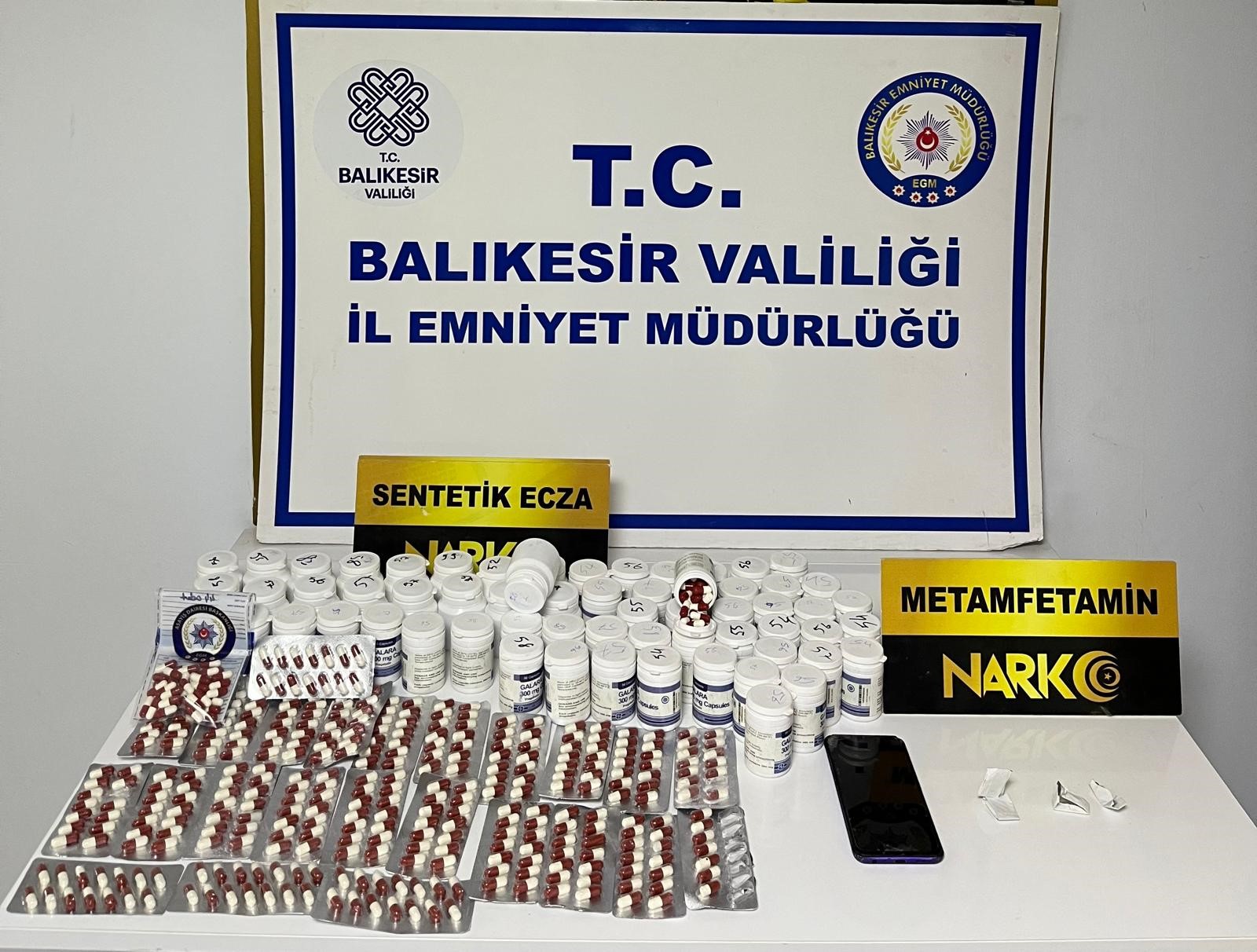 Balıkesir'in Ayvalık ilçesinde, bir yıl önce uyuşturucu madde ticareti yaparken