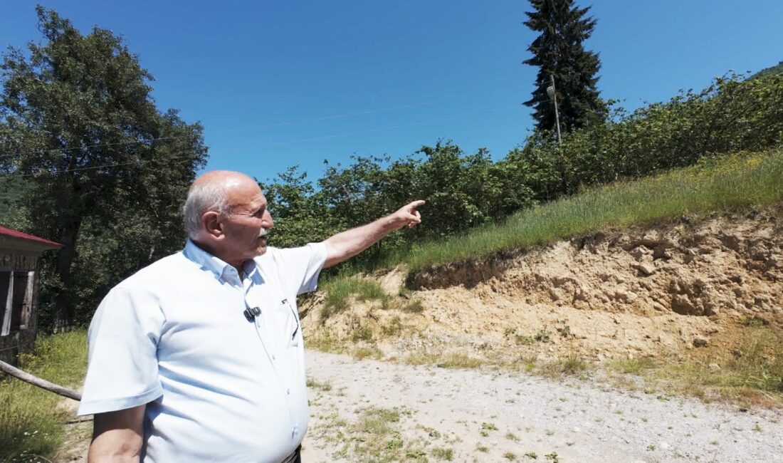 Giresun'da, 1996 yılında terörle mücadelede şehit düşen Piyade Er Sezer