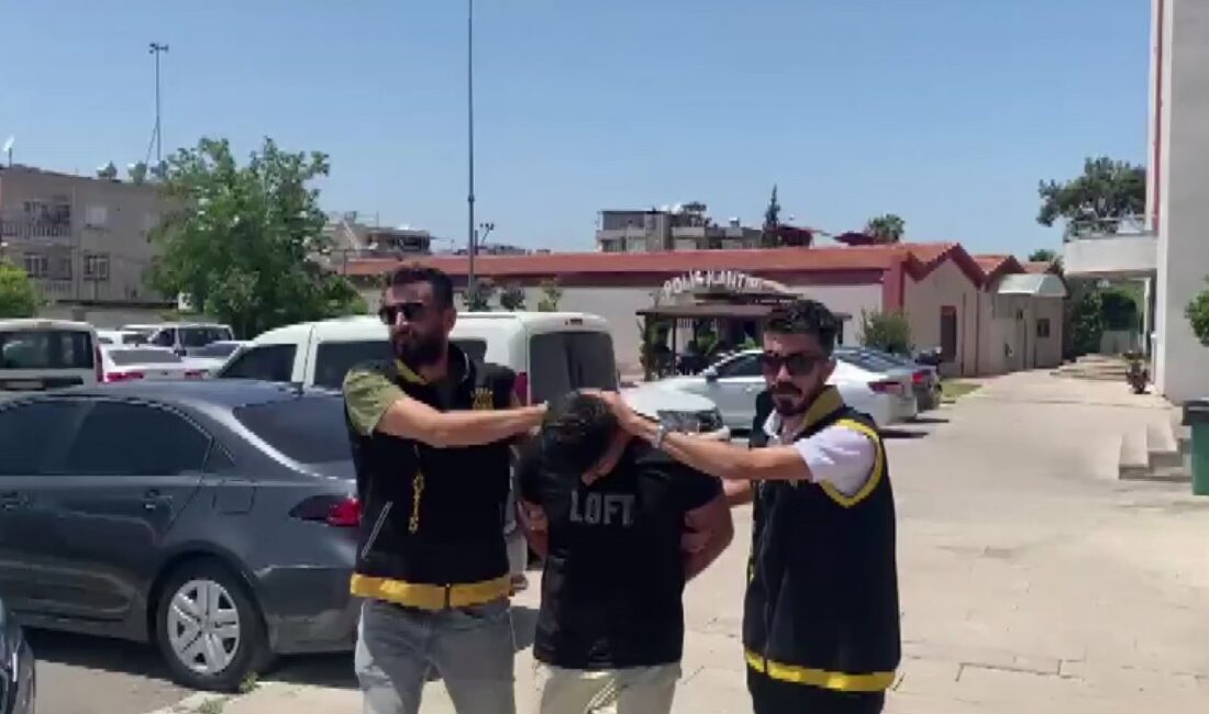 Adana'da 2 genci sopayla işkence edercesine döven, ardından yakalanıp adli