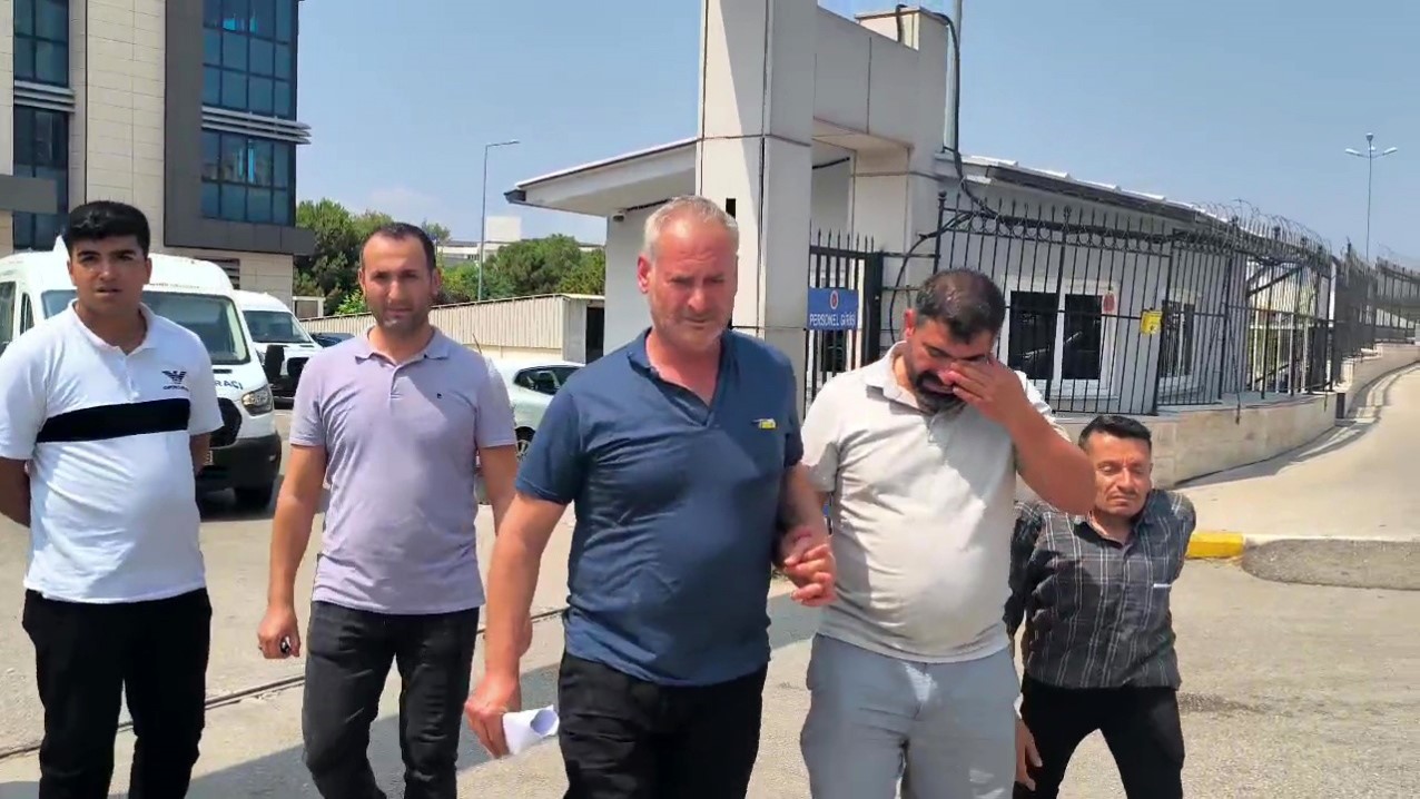 Antalya'nın Manavgat ilçesinde ailesiyle birlikte gittiği bir çiftlikte yetişkinler için