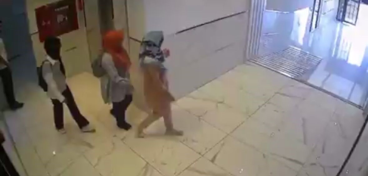 Gaziantep'te bir apartmana hırsızlık amacıyla giren üç kadın şüpheli, tanınmamak