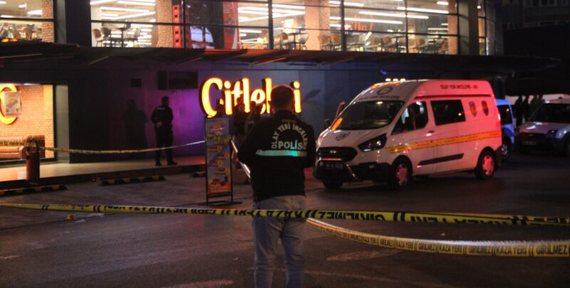 Kayseri'nin Kocasinan ilçesinde geçtiğimiz yıl bir restoran önünde çıkan kavgada
