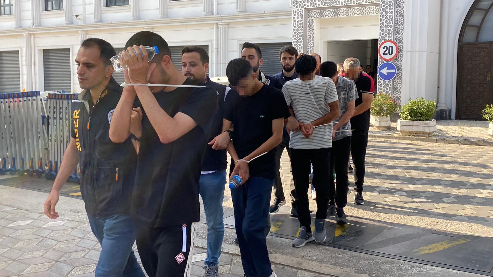 Kocaeli merkezli yürütülen geniş çaplı bir soruşturma kapsamında, sosyal medya