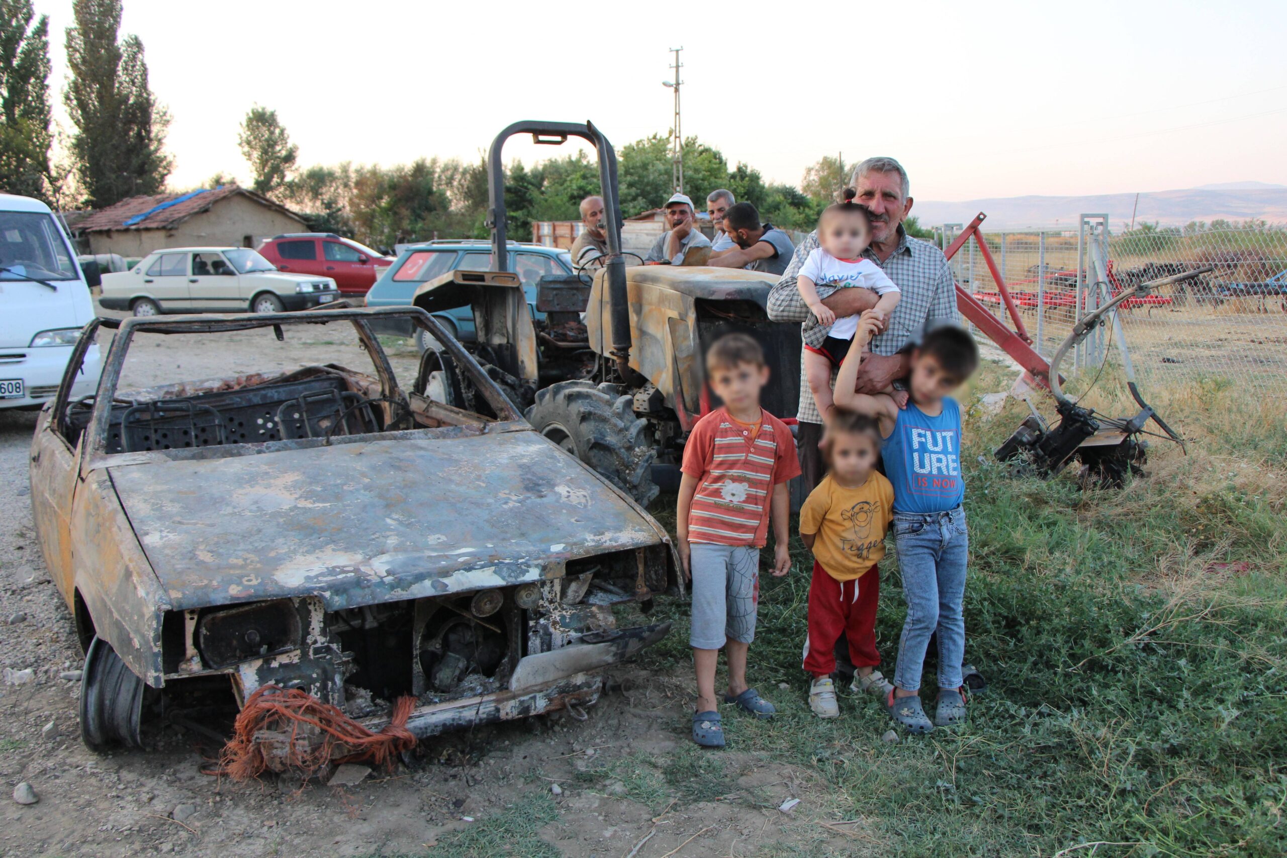 Amasya'da yaşanan elim bir yangın faciasında, dört torunuyla birlikte yaşayan