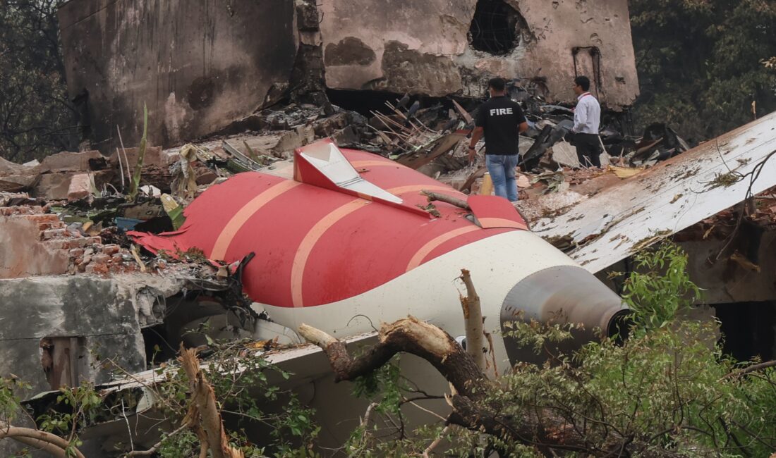 Yeni Delhi merkezli olarak yayımlanan ön rapora göre, 270 kişinin