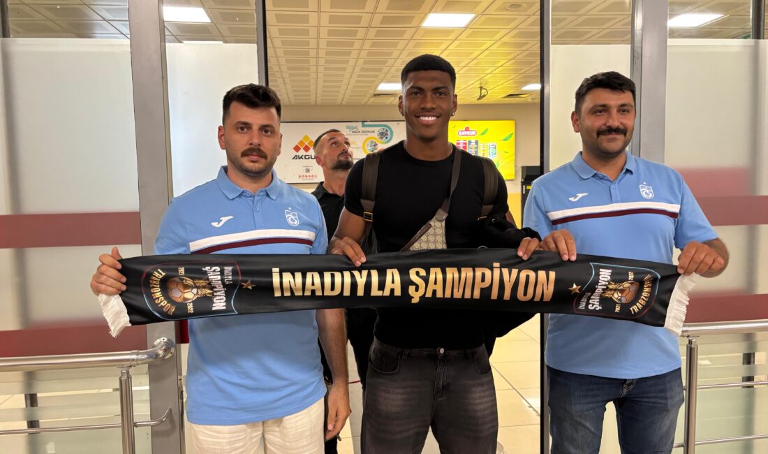 Trabzonspor'un prensip anlaşmasına vardığı Brezilyalı forvet oyuncusu Felipe Augusto, imza