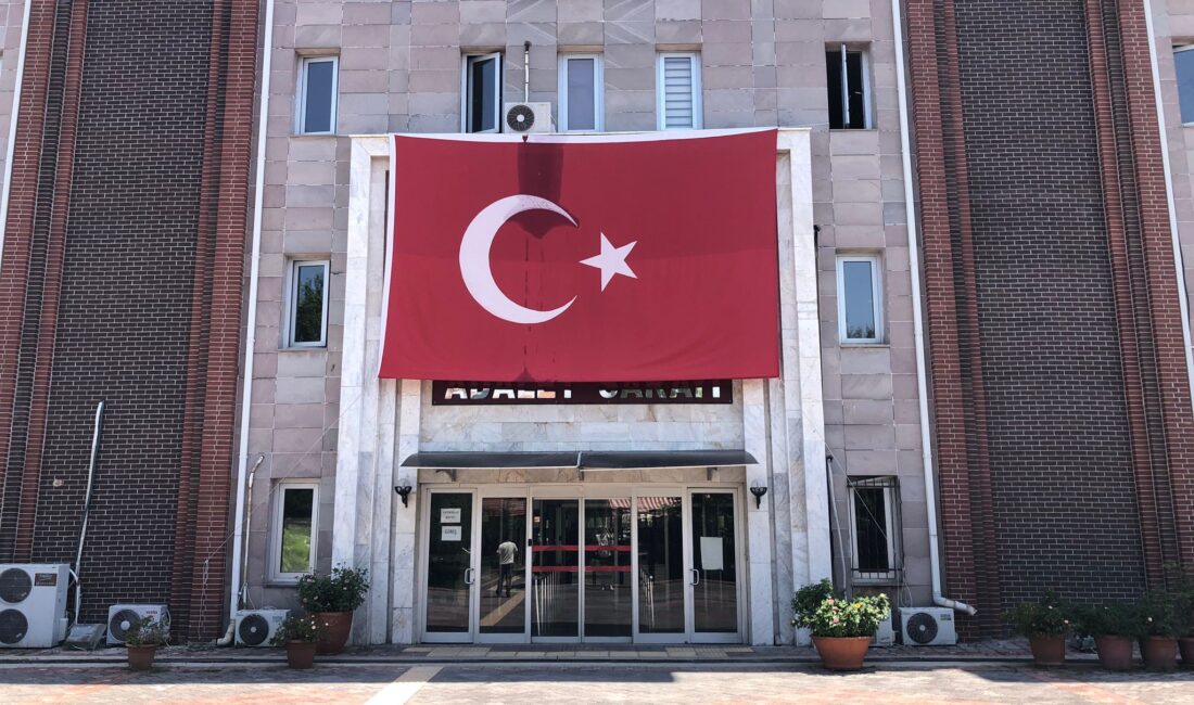 Isparta'da yaşanan olayda, bir kadın tartıştığı erkek arkadaşını tornavida kullanarak