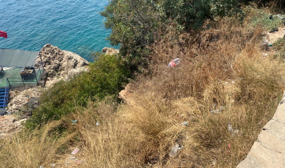 Antalya'nın Muratpaşa ilçesinde, falezlerde manzara izlerken dengesini kaybeden bir şahıs