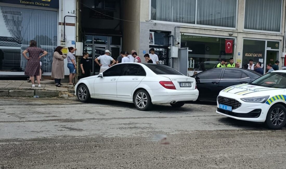 Tekirdağ'ın Saray ilçesinde, üç çocuk annesi bir kadın, boşanma sürecinde