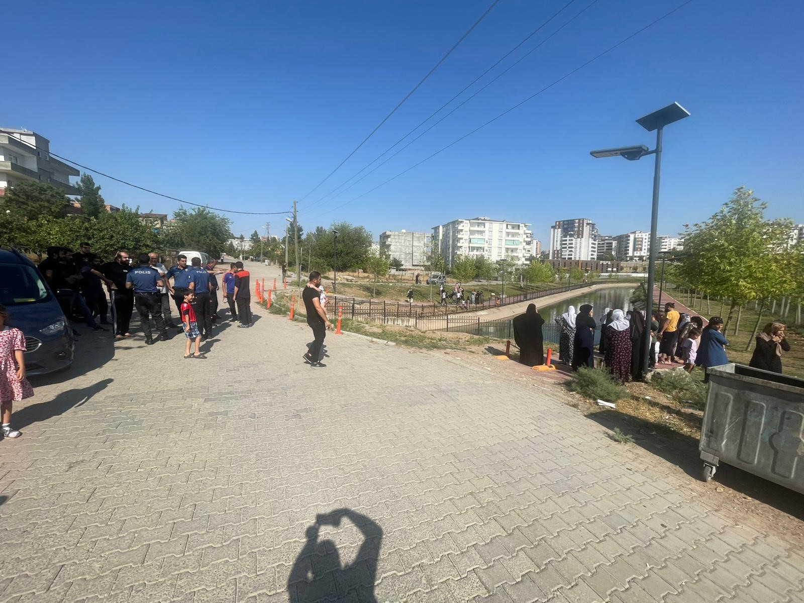 Batman'da serinlemek amacıyla sulama kanalına giren 20 yaşındaki bir genç,