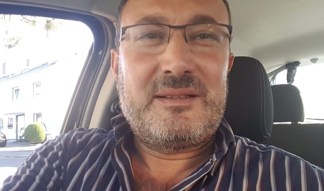 Ordu'nun Fatsa ilçesinde, denizde boğulma tehlikesi geçiren kızını kurtarmak amacıyla