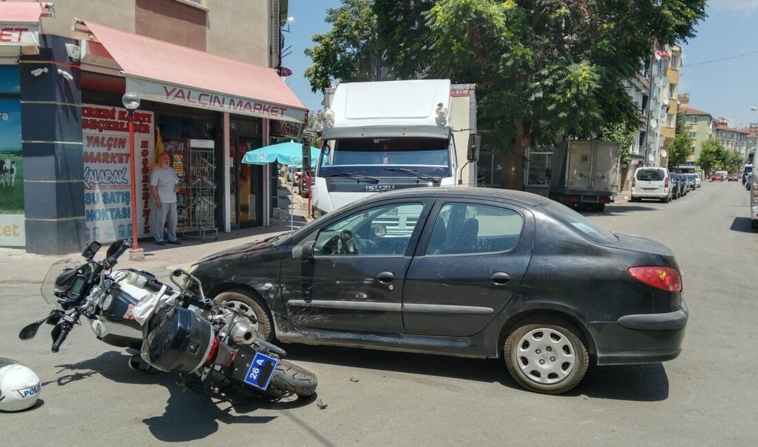 Eskişehir'de meydana gelen trafik kazasında, 'Dur' levhasına uymadığı iddia edilen