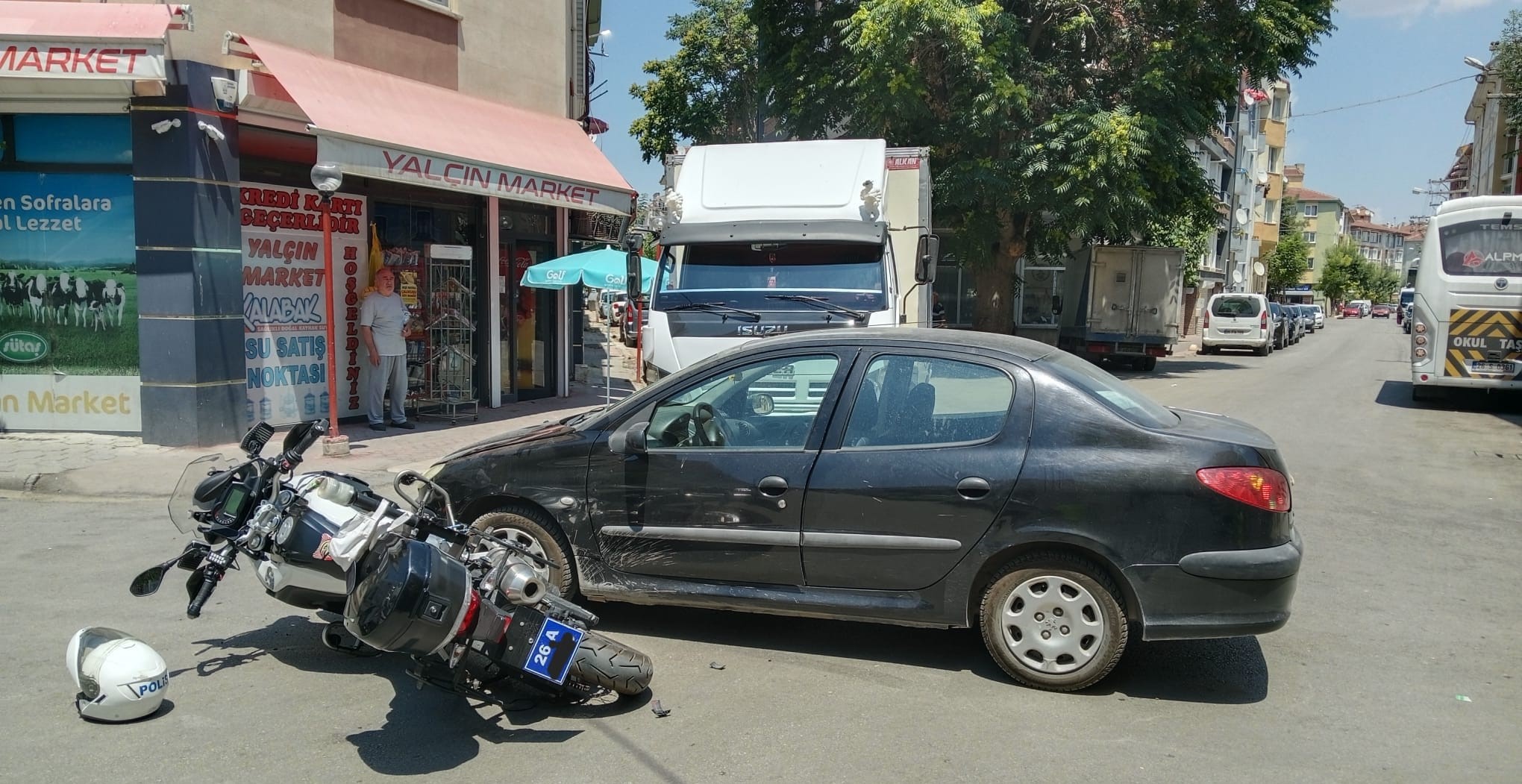 Eskişehir'de meydana gelen trafik kazasında, 'Dur' levhasına uymadığı iddia edilen