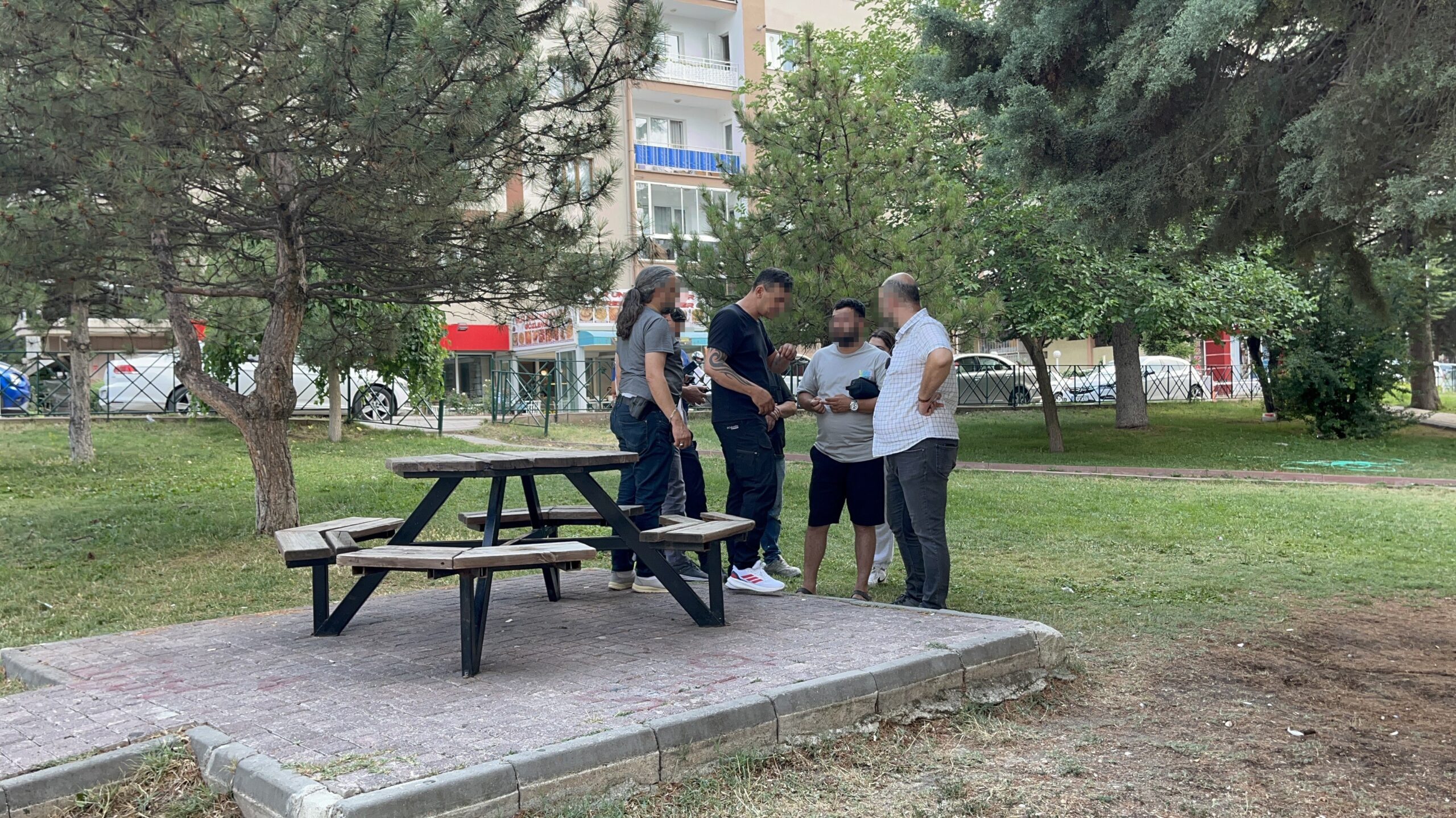 Eskişehir'de meydana gelen olayda, bir şahıs alacak meselesi nedeniyle tartıştığı