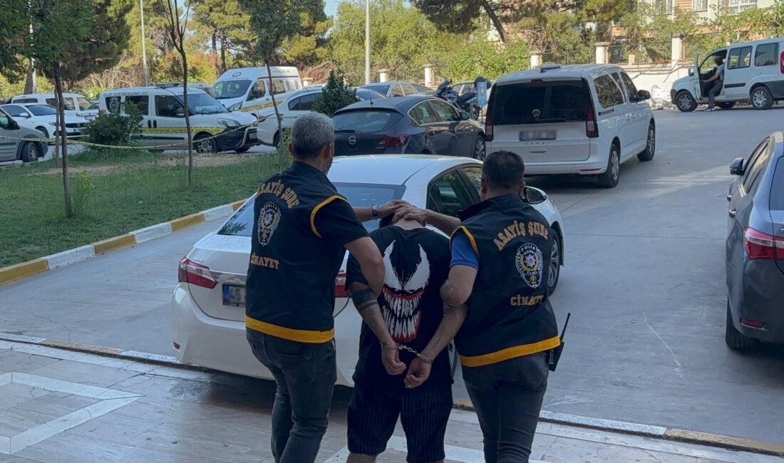 Manisa'da, 17 yaşındaki bir genç kadının evinde ölü bulunmasıyla ilgili