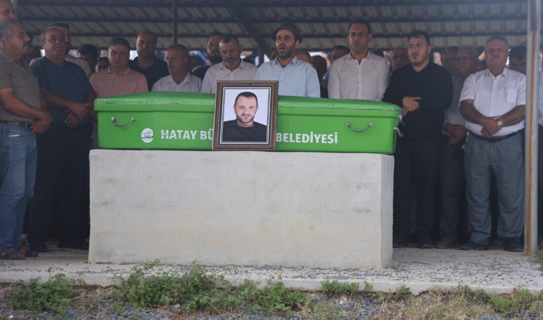 Hatay'ın Samandağ ilçesinde meydana gelen trafik kazası sonrası çıkan kavgayı