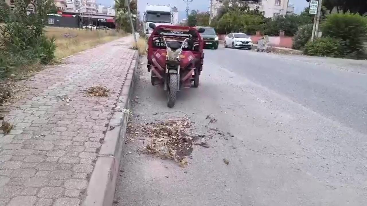  Hatay'da babası tarafından defalarca bıçaklanan genç hayatını kaybetti. Babanın, evladını